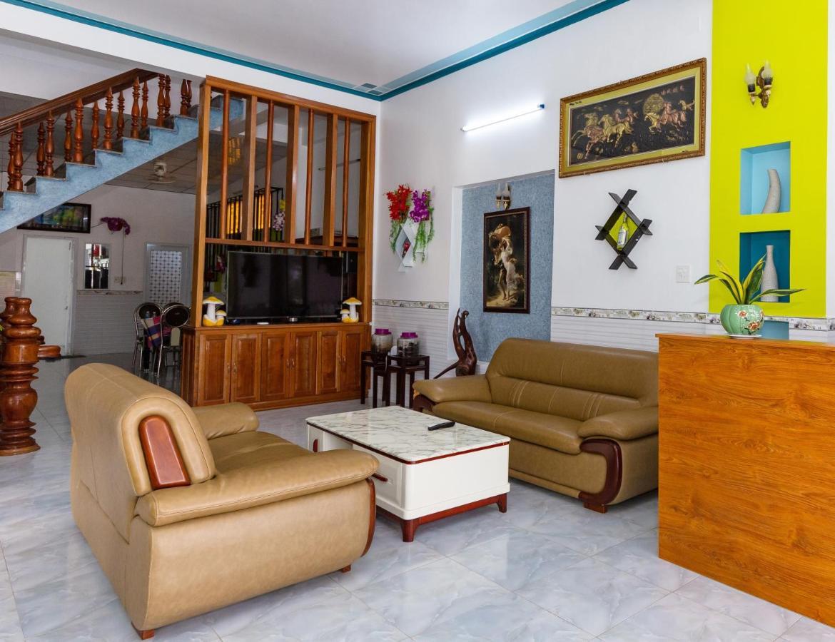 Nha Nghi & Homestay Pham Gia Van Ninh エクステリア 写真