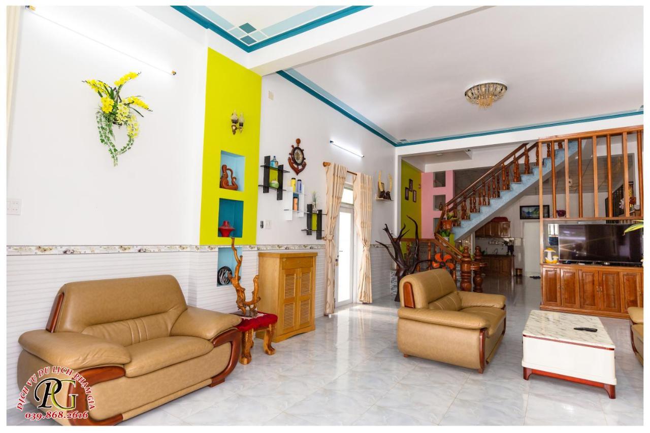 Nha Nghi & Homestay Pham Gia Van Ninh エクステリア 写真